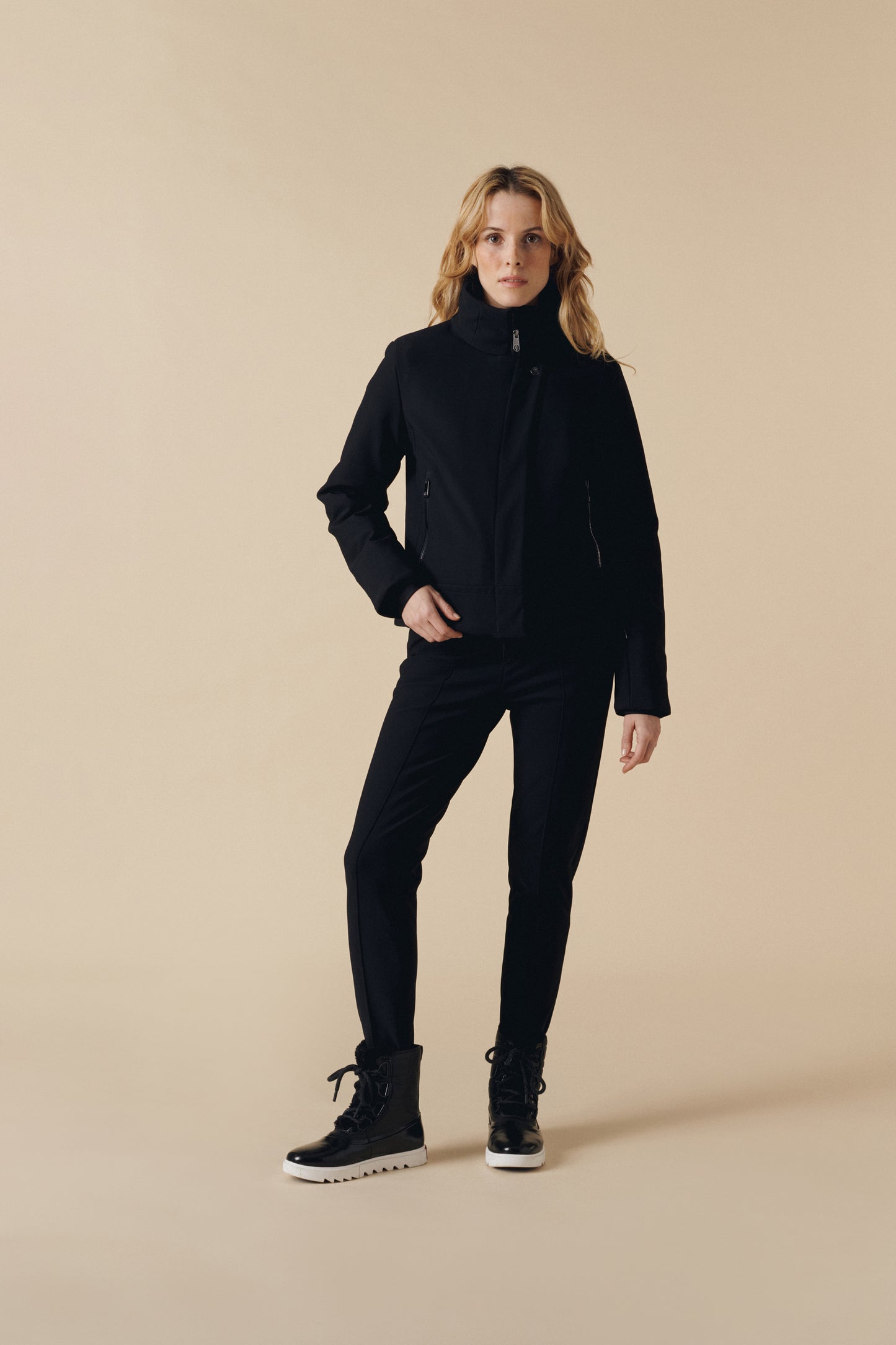 Women's Soft Shell Ski Jacket in Black 1101 Slim Fit